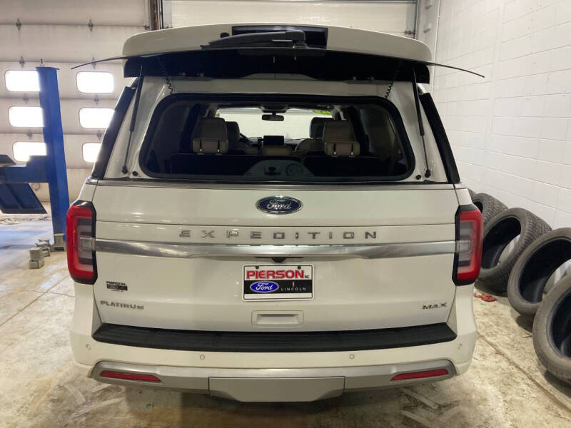2023 Ford Expedition MAX Platinum