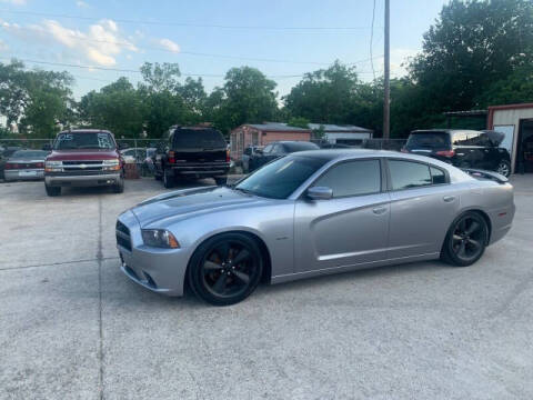 2013 Dodge Charger R/T Plus