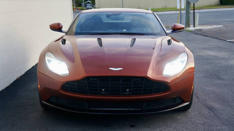 2017 Aston Martin DB11