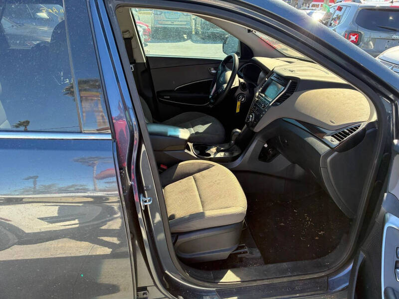 2019 Hyundai Santa Fe XL SE