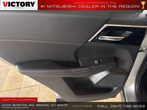 2022 Mitsubishi Outlander SE