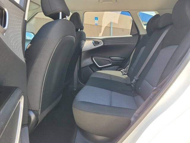 2023 Kia Soul LX