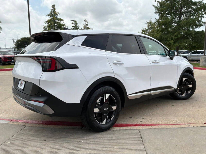 2026 Kia Sportage LX