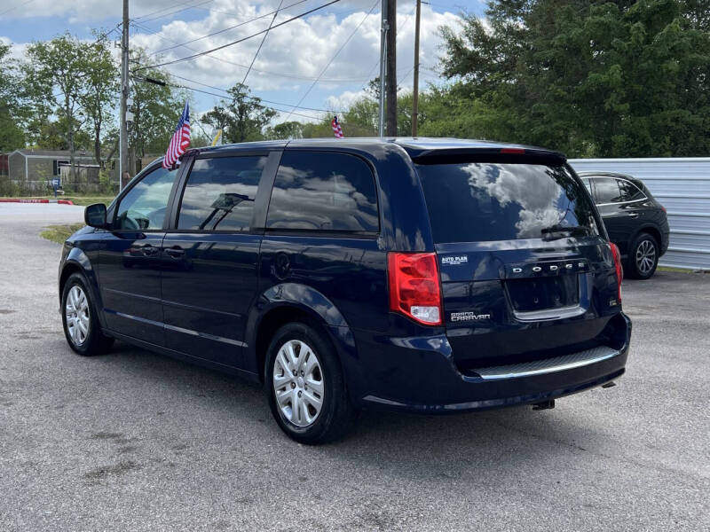 2016 Dodge Grand Caravan SE
