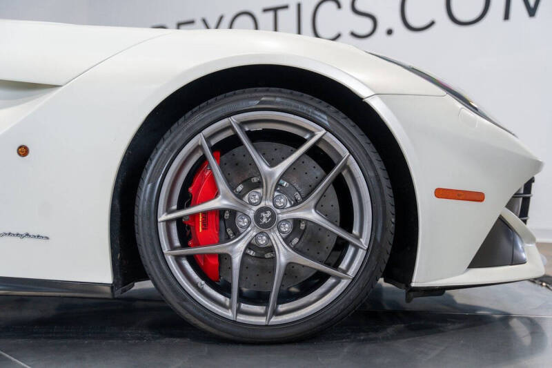 2015 Ferrari F12berlinetta