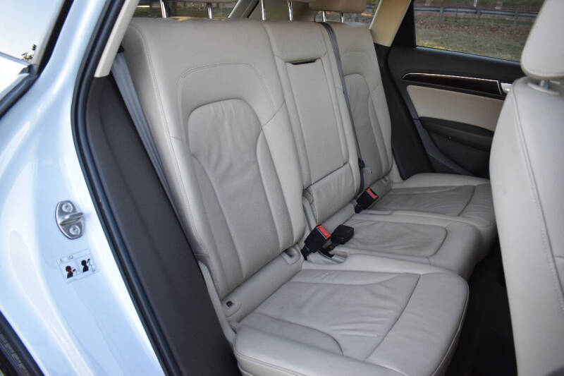 2015 Audi Q5 2.0T quattro Premium Plus