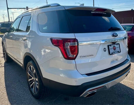 2017 Ford Explorer Platinum