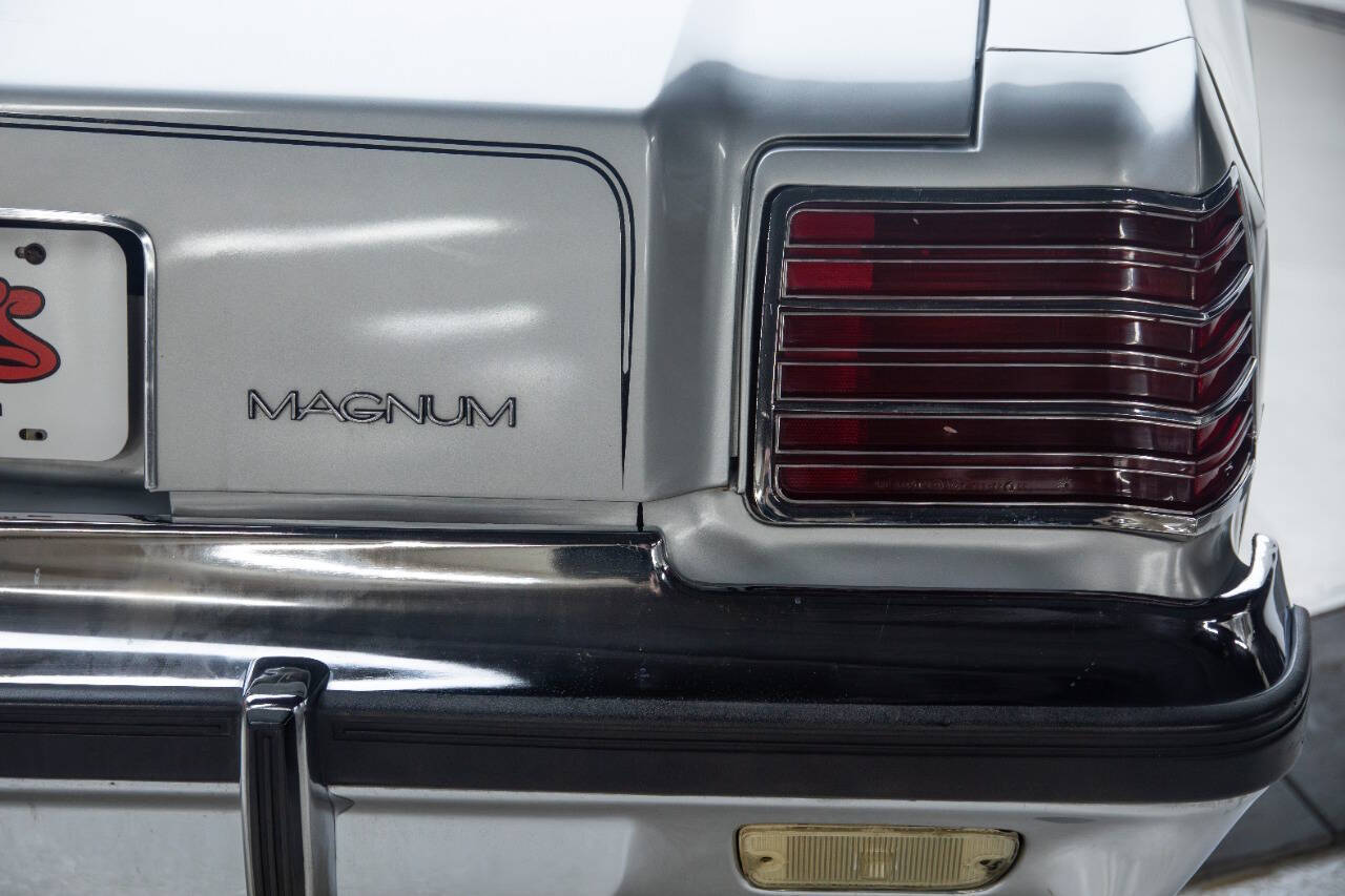 1978 Dodge Magnum 38