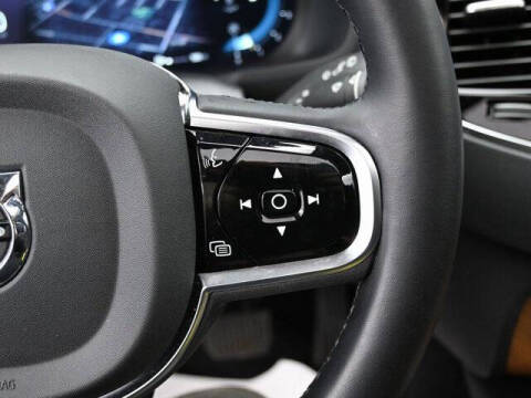 2024 Volvo XC90 B5 Plus Bright Theme