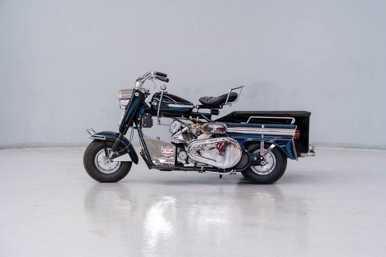 1963 Cushman Silver Eagle