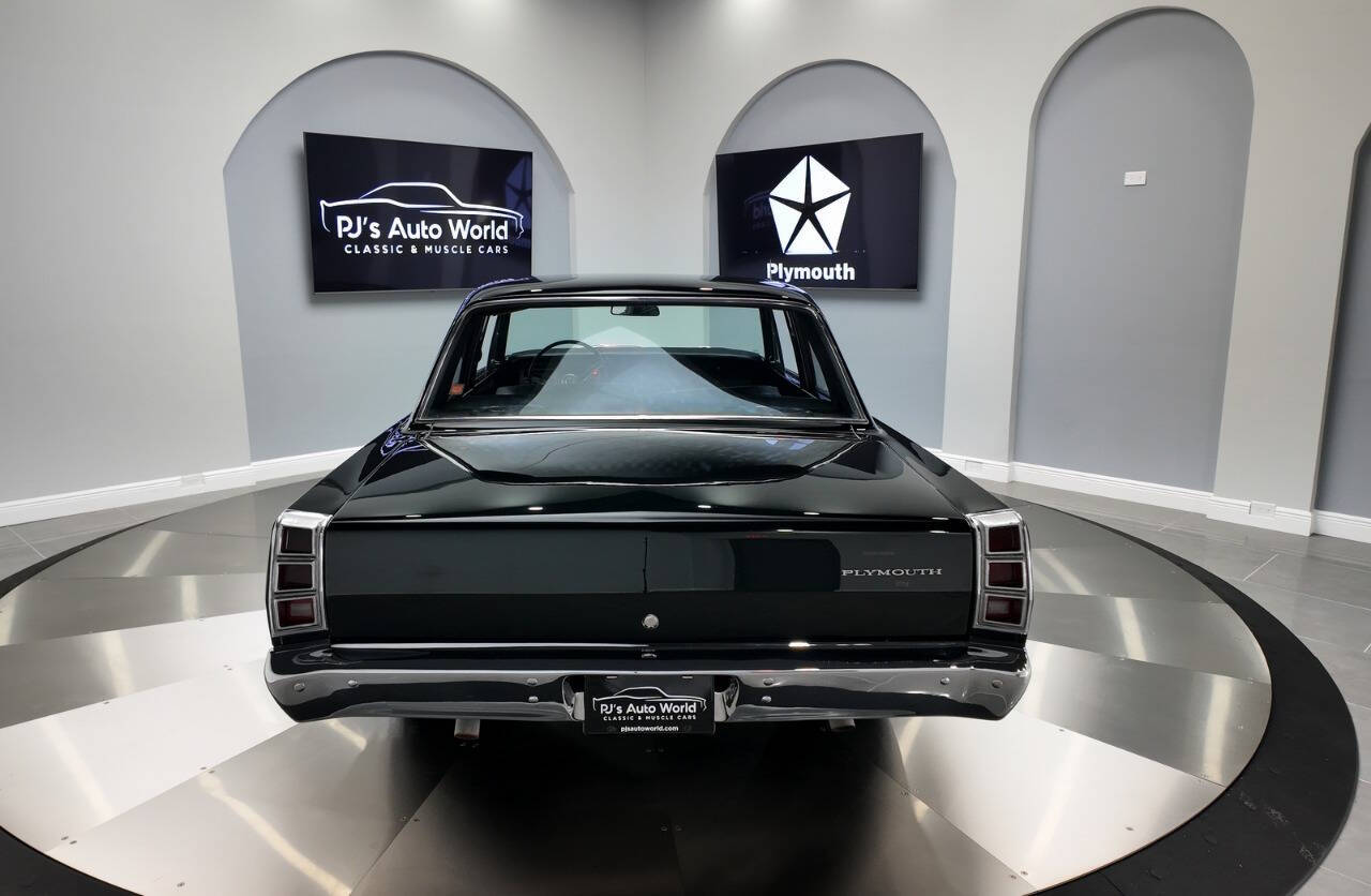 1968 Plymouth Valiant 31