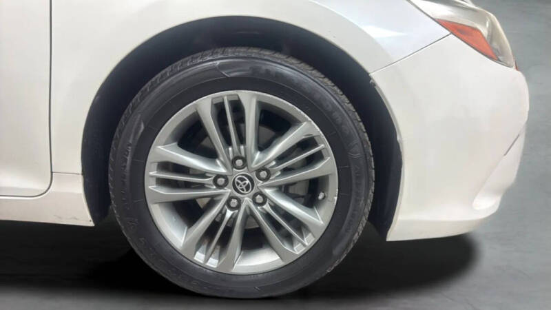 2015 Toyota Camry SE