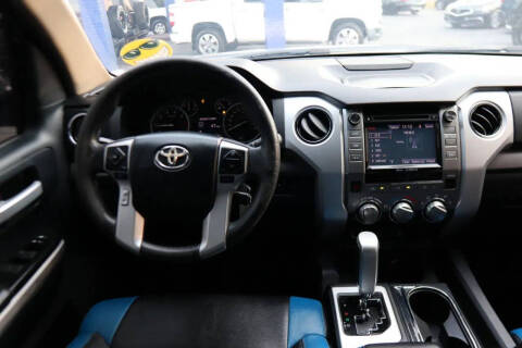 2015 Toyota Tundra SR5