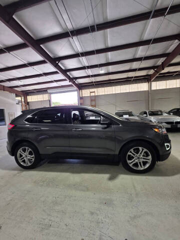 2017 Ford Edge Titanium