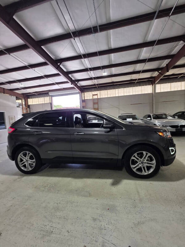2017 Ford Edge Titanium