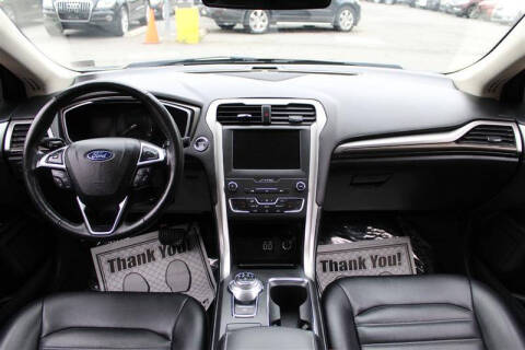 2020 Ford Fusion SEL