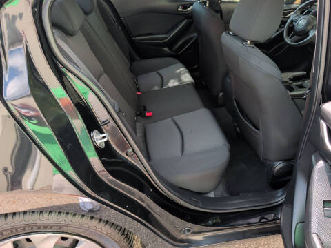2014 Mazda MAZDA3 i Sport