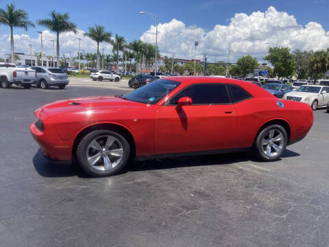 2015 Dodge Challenger SXT