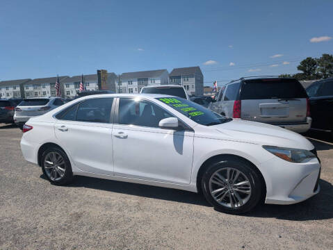 2017 Toyota Camry LE