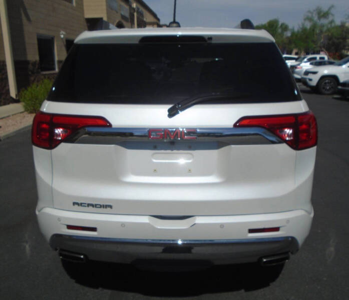 2019 GMC Acadia Denali