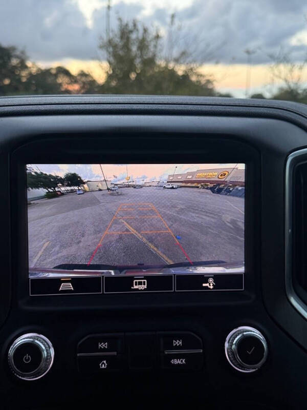 2023 GMC Sierra 2500HD AT4