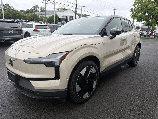 2026 Volvo EX30 Twin Ultra