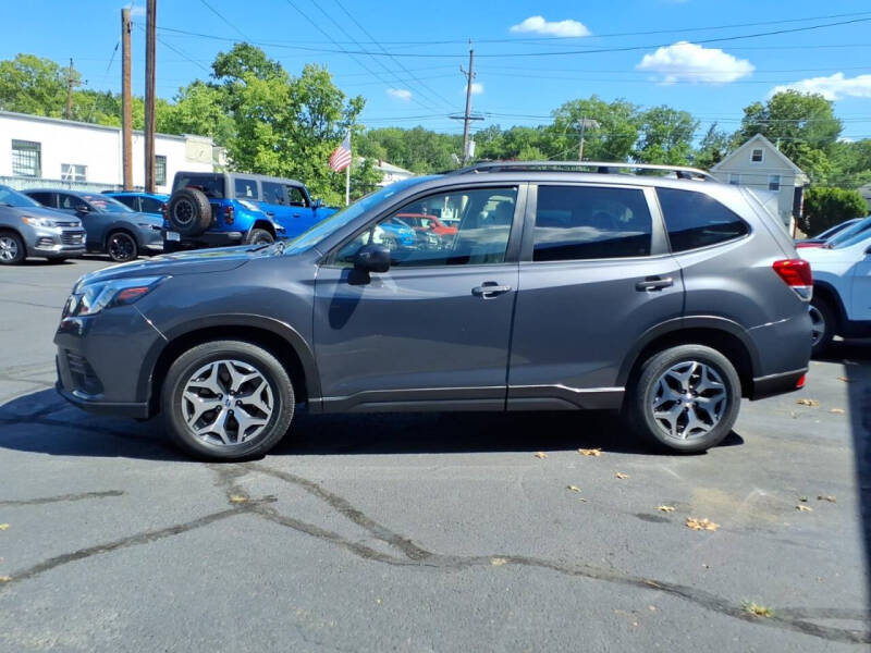 2023 Subaru Forester Premium