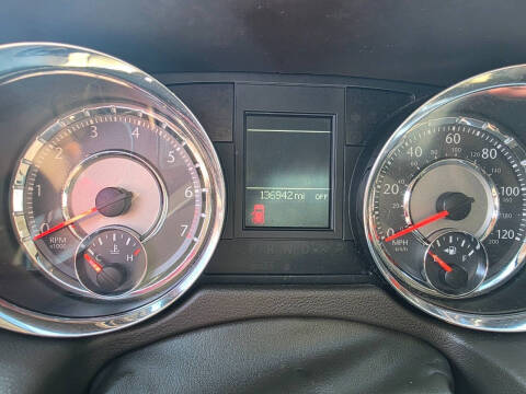 2016 Chrysler Town and Country Touring