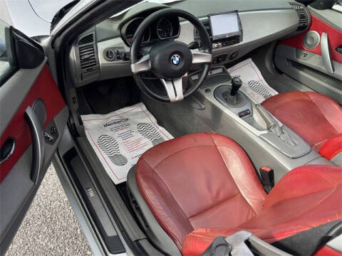 2003 BMW Z4 2.5i
