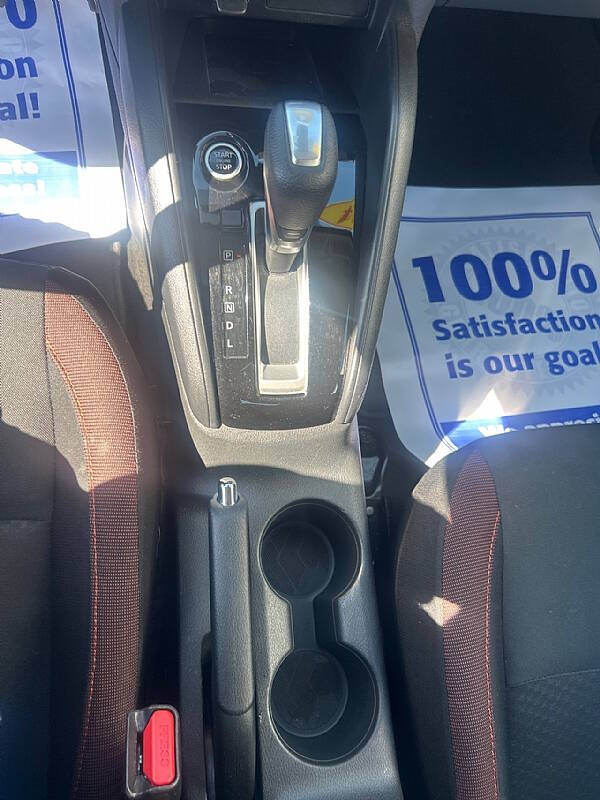 2024 Nissan Versa SR