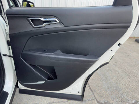 2025 Kia Sportage Hybrid LX