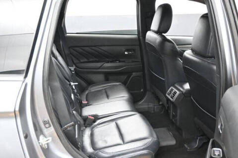 2022 Mitsubishi Outlander PHEV SEL