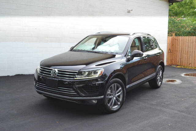 2016 Volkswagen Touareg for sale at Knox Max Motors LLC in Knoxville, TN