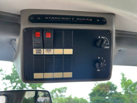 2015 Ford E-Series E-450 SD