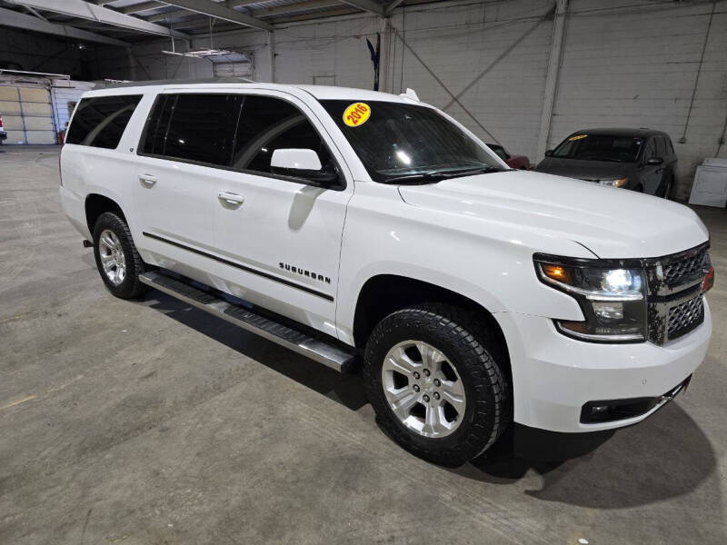 2016 Chevrolet Suburban LT