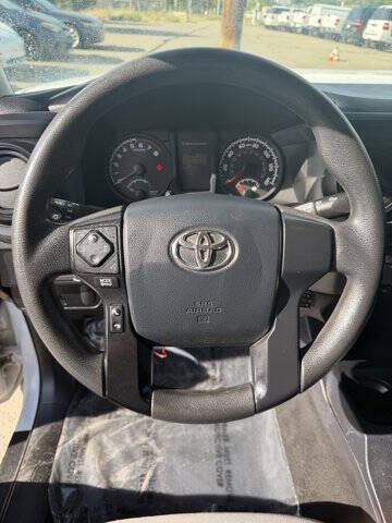 2017 Toyota Tacoma SR