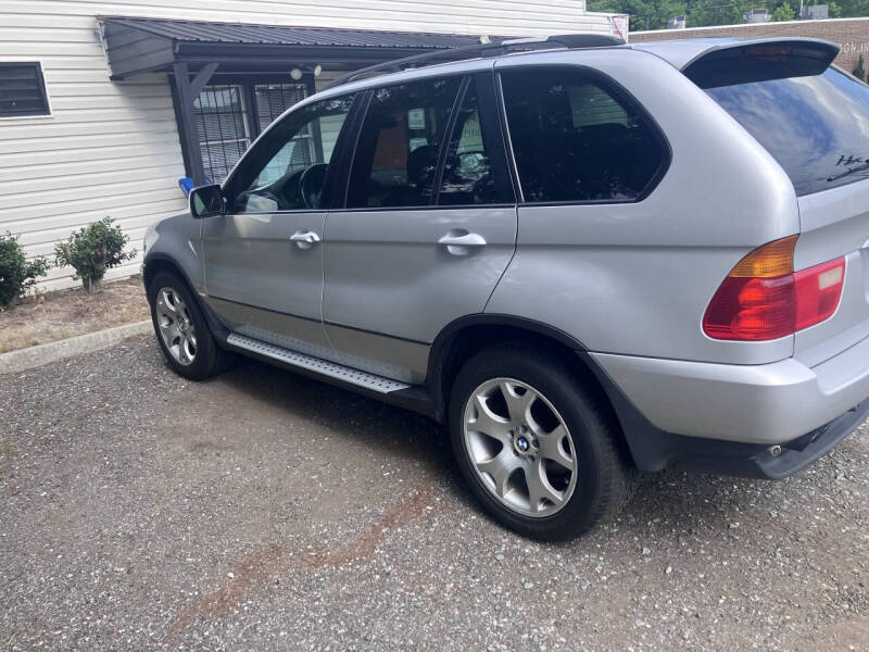 2001 BMW X5 4.4i