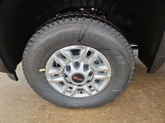2026 GMC Sierra 2500HD Pro
