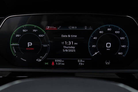 2021 Audi e-tron quattro Premium Plus