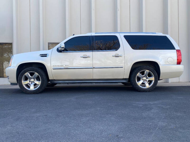 2012 Cadillac Escalade ESV Luxury - Photo 7
