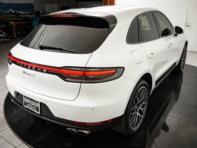 2021 Porsche Macan S