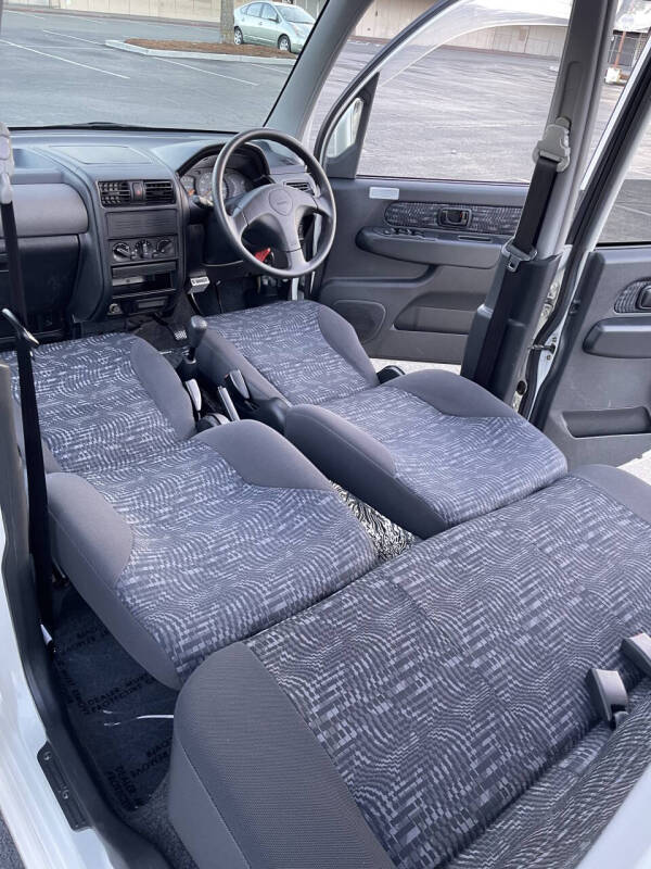 2000 Mitsubishi TOPPO BJ-R
