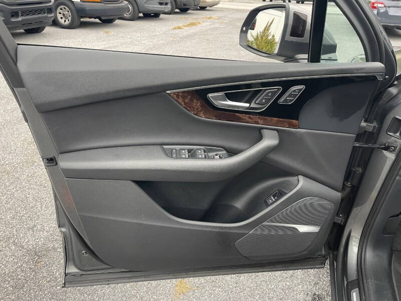 2017 Audi Q7 3.0T quattro Premium Plus