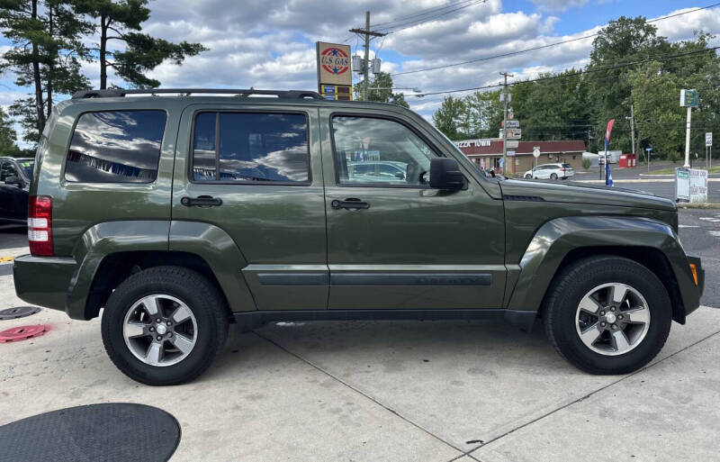 2008 Jeep Liberty Sport