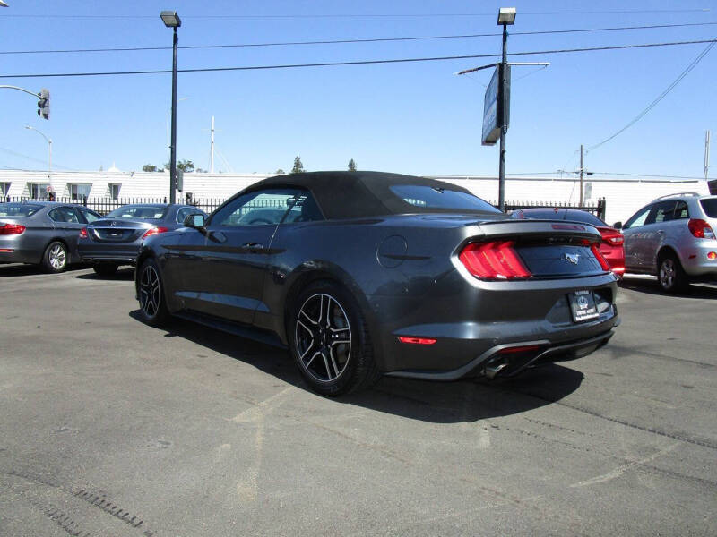 2019 Ford Mustang EcoBoost Premium