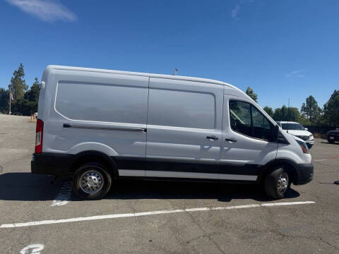 2023 Ford Transit