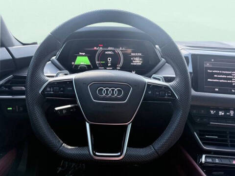 2024 Audi e-tron GT quattro Premium Plus