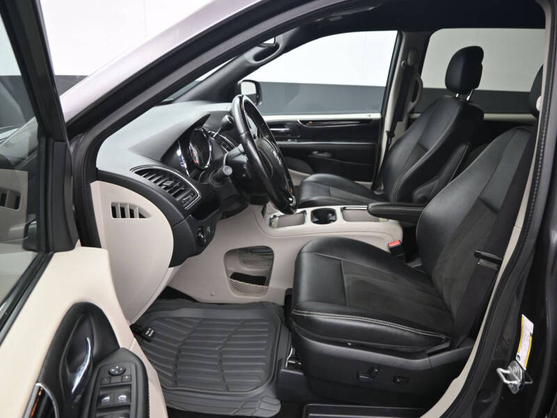 2020 Dodge Grand Caravan SXT