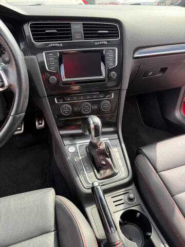 2015 Volkswagen Golf GTI Autobahn