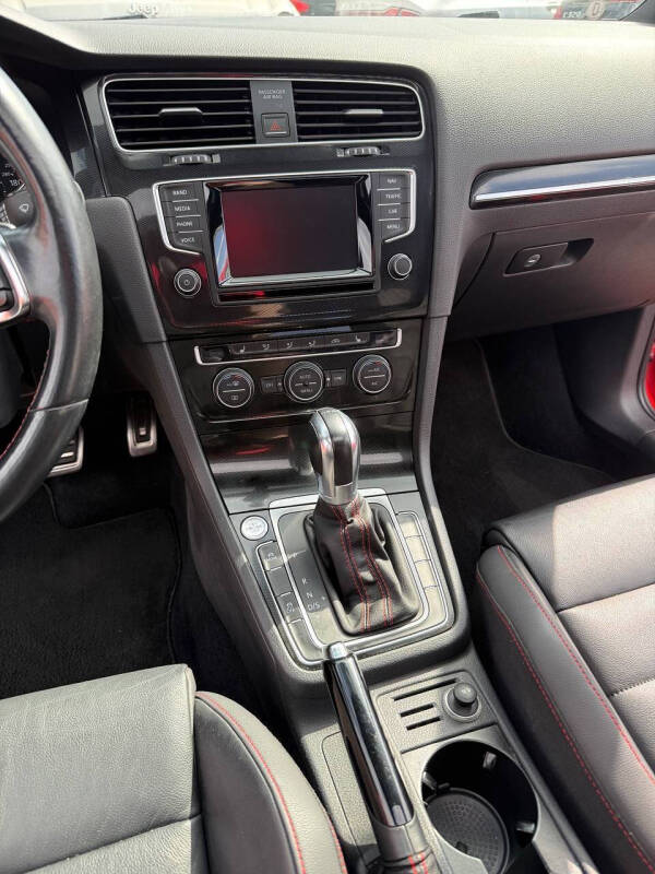 2015 Volkswagen Golf GTI Autobahn